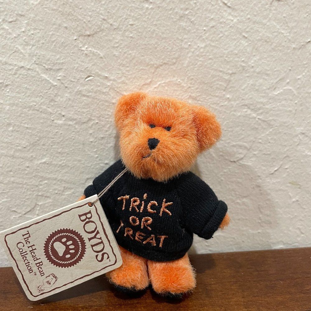 Boyd’s Bears Thinkin Of Ya Series “Trick Or Treat” Halloween 4” Bear